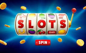 816Game မိုဘိုင်း APP ဖြင့် ကတ်ဂိမ်းများ ကစားနေသောပုံ