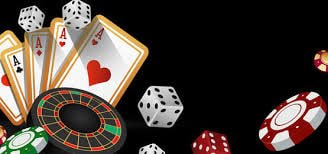 816Game ဂိမ်းလော်ဘီတွင် Live Casino နှင့် Slot ဂိမ်းများ ကစားနေသော မြင်ကွင်း